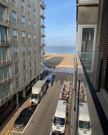 Exclusief Appartement In Hartje Zoute, Zonnig Terras Met Zeezicht 克诺克－海斯特 外观 照片